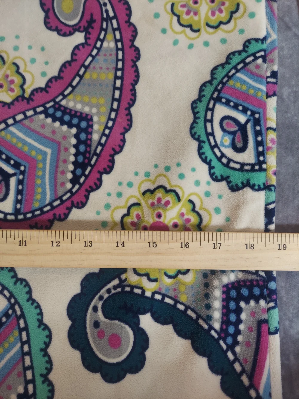 PBTeen Boho Paisley Zippered Standard Pillowcases Set of 2 | 100% Poly | GUC